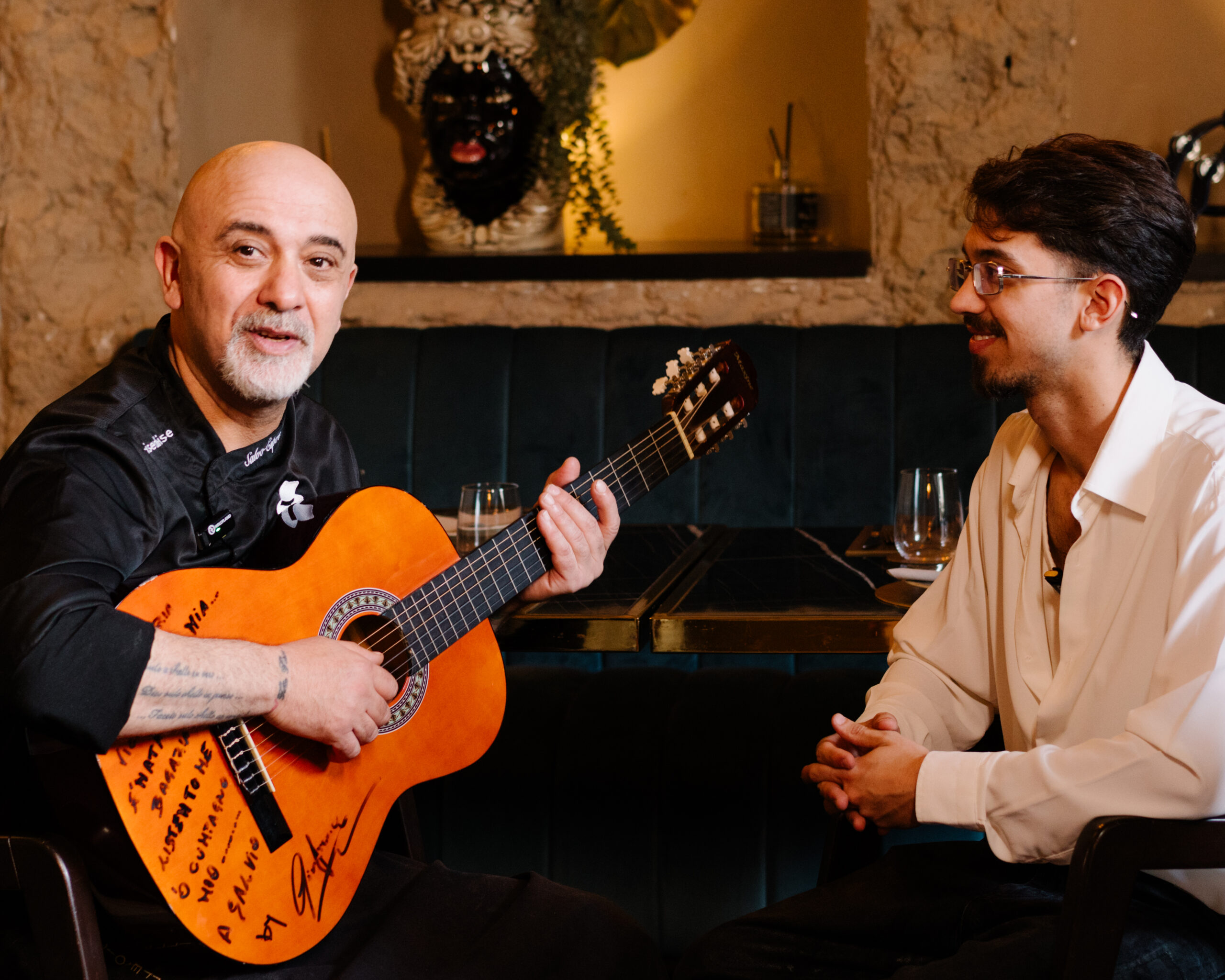 Musica dal vivo, Salvio alla chitarra